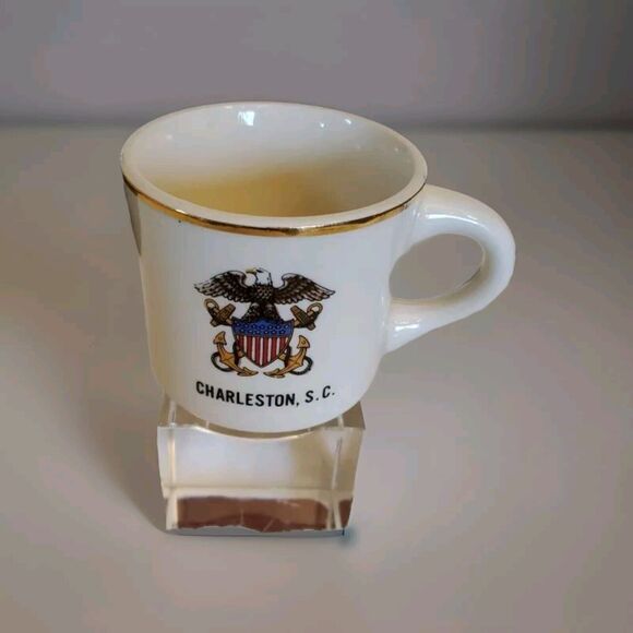 Vtg Charleston, S.C. Coat Of Arms Mug Gold Rim Made in USA Attleboro Mass. - Picture 1 of 9